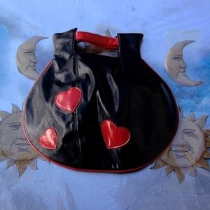 ❣🖤90s Queen of Hearts Handbag🖤❣